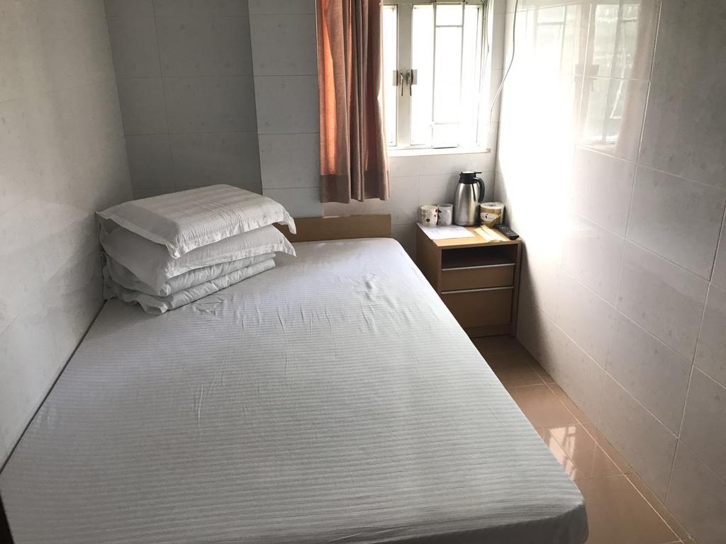 Chi Shing Hostel Гонконг Экстерьер фото